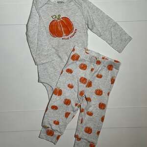 Carter's Baby Unisex 2-Piece Pumpkin Bodysuit and Pants Set Size 12M